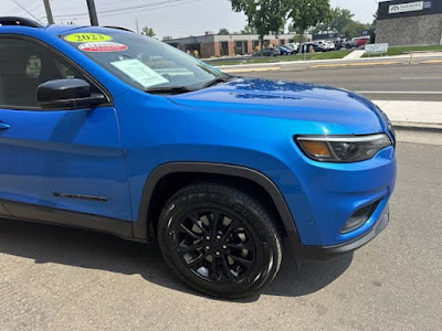 2023 Jeep Cherokee Altitude Lux 4X4! FACTORY CERTIFIED WARR