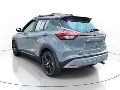 2021 Nissan Kicks SR