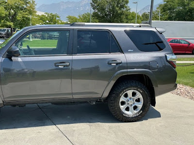 2021 Toyota 4Runner SR5