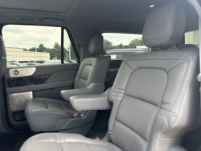 2021 Lincoln Navigator L Reserve