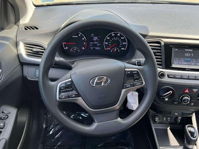 2021 Hyundai Accent SE