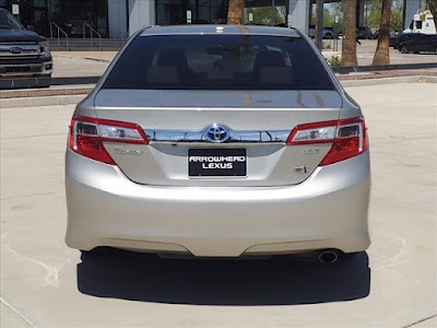 2014 Toyota Camry Hybrid LE