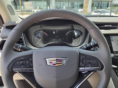 2024 Cadillac XT6 Premium Luxury