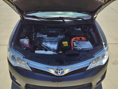 2012 Toyota Camry Hybrid XLE