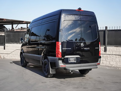 2024 Mercedes-Benz Sprinter Cargo Van