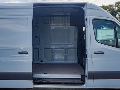 2024 Mercedes-Benz Sprinter Cargo Van