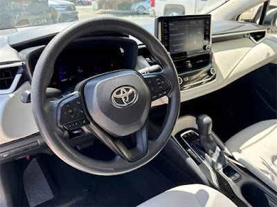 2022 Toyota Corolla Hybrid LE