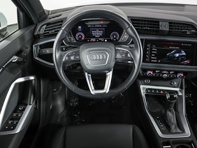 2021 Audi Q3 S line Premium Plus