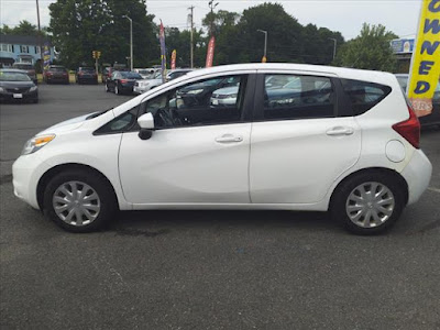 2016 Nissan Versa Note SV