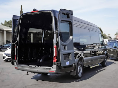 2024 Mercedes-Benz Sprinter Cargo Van