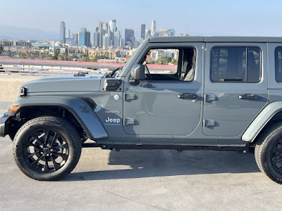 2024 Jeep Wrangler 4xe Sahara