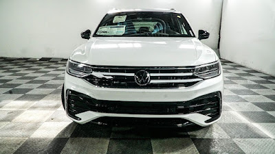 2024 Volkswagen Tiguan 2.0T SE R-Line Black