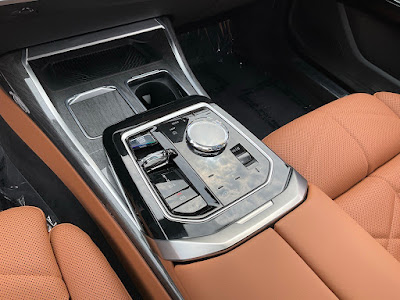 2024 BMW 7 Series 740i