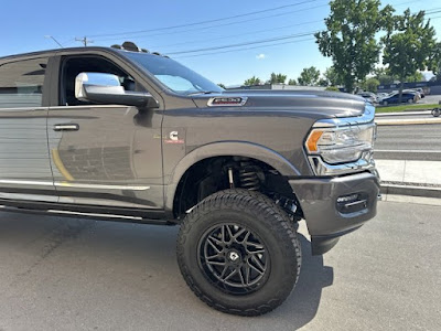 2022 RAM 2500 Limited 4X4! MEGA CAB!