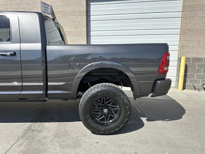 2022 RAM 2500 Limited 4X4! MEGA CAB!