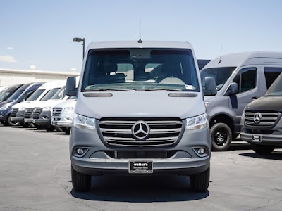 2024 Mercedes-Benz Sprinter Crew Van