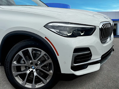 2023 BMW X5 sDrive40i