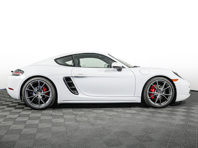 2023 Porsche 718 Cayman S