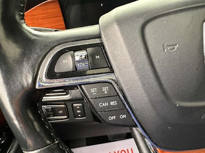 2019 Lincoln Navigator L Select