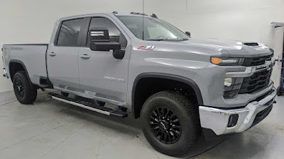 2024 Chevrolet Silverado 3500HD LT 4WD Crew Cab 172