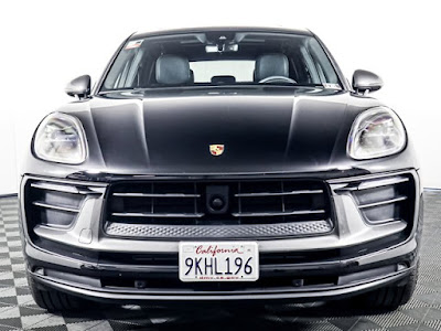 2024 Porsche Macan T