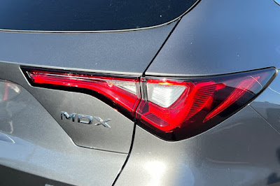 2022 Acura MDX w/Technology Package