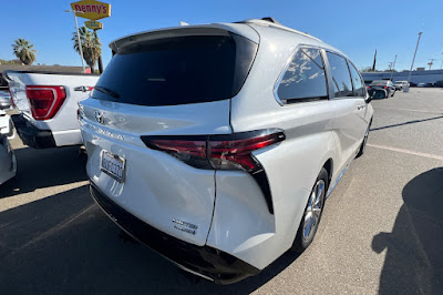 2021 Toyota Sienna Limited