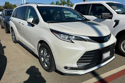 2021 Toyota Sienna Limited