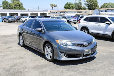 2012 Toyota Camry LE