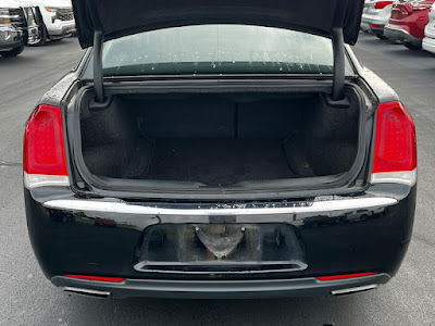 2016 Chrysler 300 300C