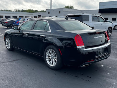 2016 Chrysler 300 300C