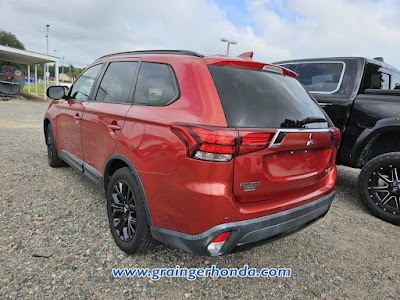 2018 Mitsubishi Outlander LE