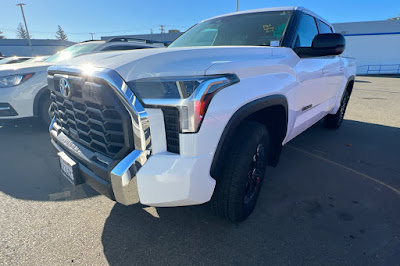 2024 Toyota Tundra SR5 CrewMax 5.5 Bed