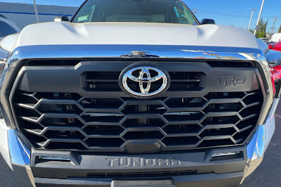 2024 Toyota Tundra SR5 CrewMax 5.5 Bed