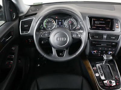 2015 Audi Q5 Prestige Hybrid