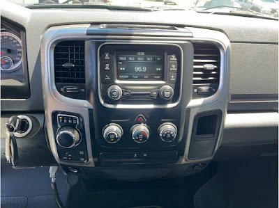 2019 RAM 1500 Classic Crew Cab SLT Pickup 4D 6 1/3 ft