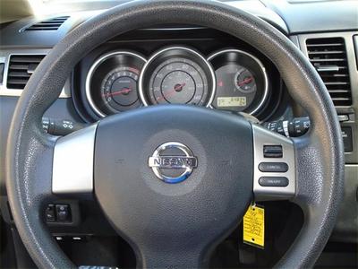 2012 Nissan Versa 1.8 S Hatchback