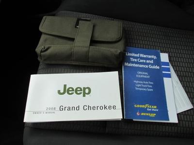 2008 Jeep Grand Cherokee Laredo 4x4 SUV