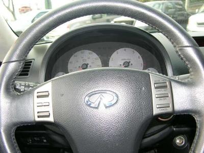 2004 INFINITI G35 Sedan w/Leather