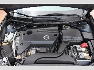 2013 Nissan Altima 3.5 SV Sedan