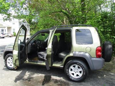 2003 Jeep Liberty Sport SUV
