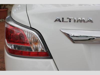 2014 Nissan Altima 2.5 S Sedan