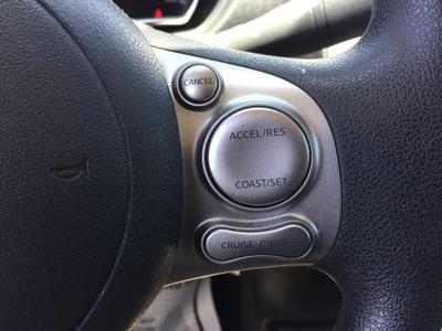 2014 Nissan Versa 1.6 SV Sedan