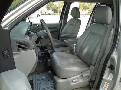 2004 Mercury Monterey Convenience Minivan