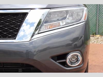 2014 Nissan Pathfinder Platinum SUV