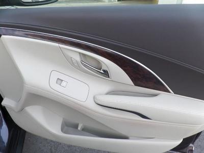 2014 Buick LaCrosse SILVER CERTIFIED,LOW LOW MILES Sedan
