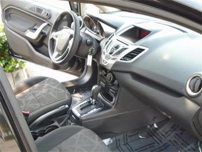 2011 Ford Fiesta SE Hatchback