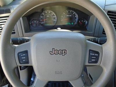2006 Jeep Grand Cherokee Laredo SUV