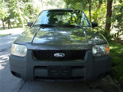 2003 Ford Escape XLS Popular SUV