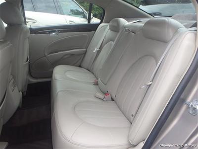 2007 Buick Lucerne CXL V6 Sedan
